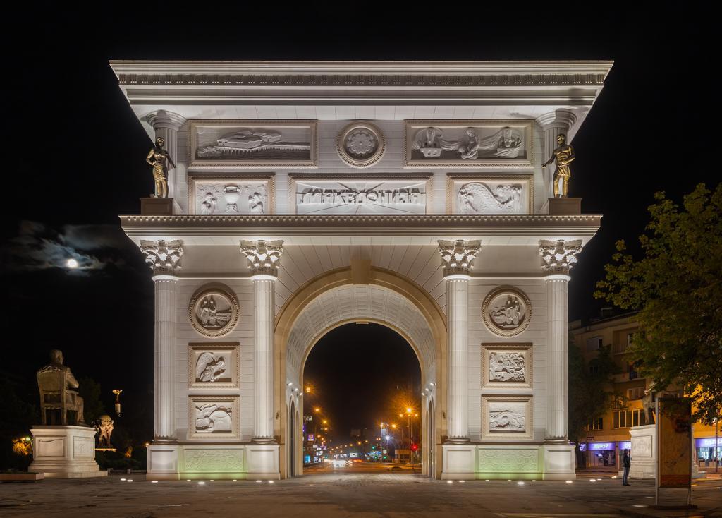 Skopje City Square View Екстериор снимка